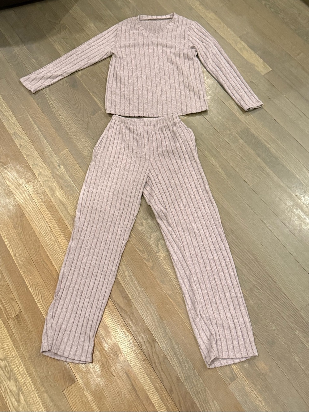 Women’s Ribbed Long-Sleeve lounge Set - Pink/ lilac size Medium